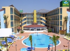 Blue Sky KiriÅ Otel