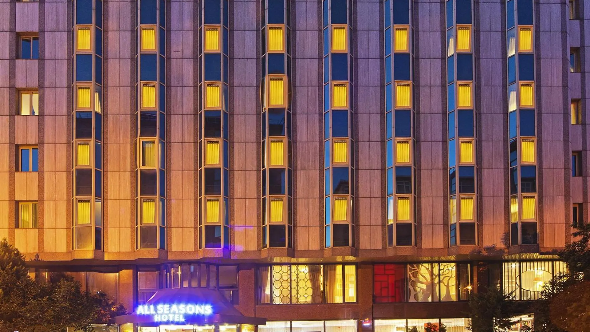 15 Family-Friendly Hotels Close to Vialand Istanbul
