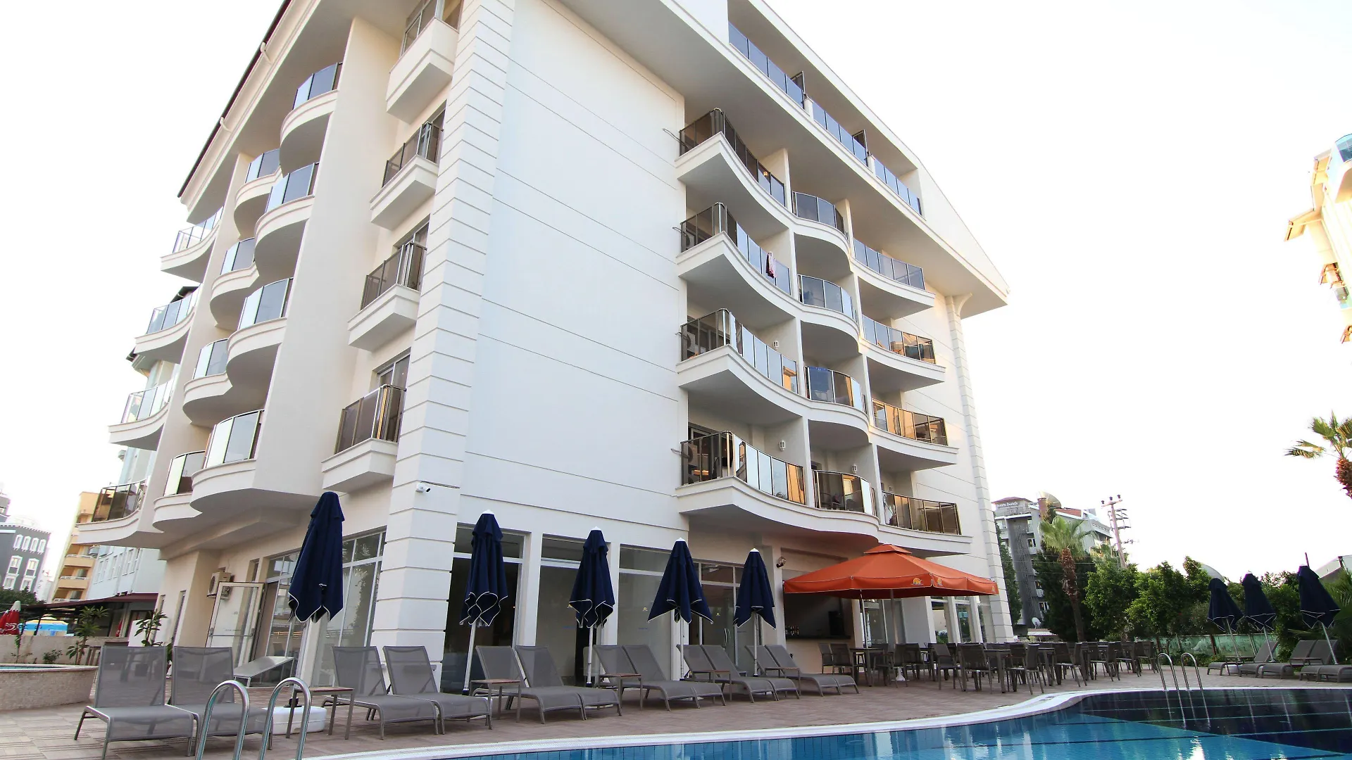 Staying Near Marmaris Castle: 15 Family Hotels Compared