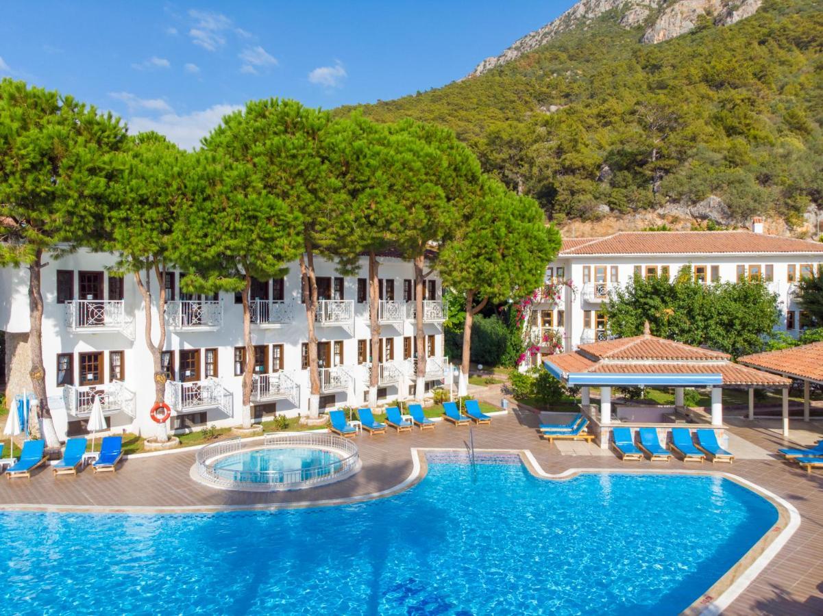 14 Beach Hotels Close to Telmessos Rock Tombs in Fethiye