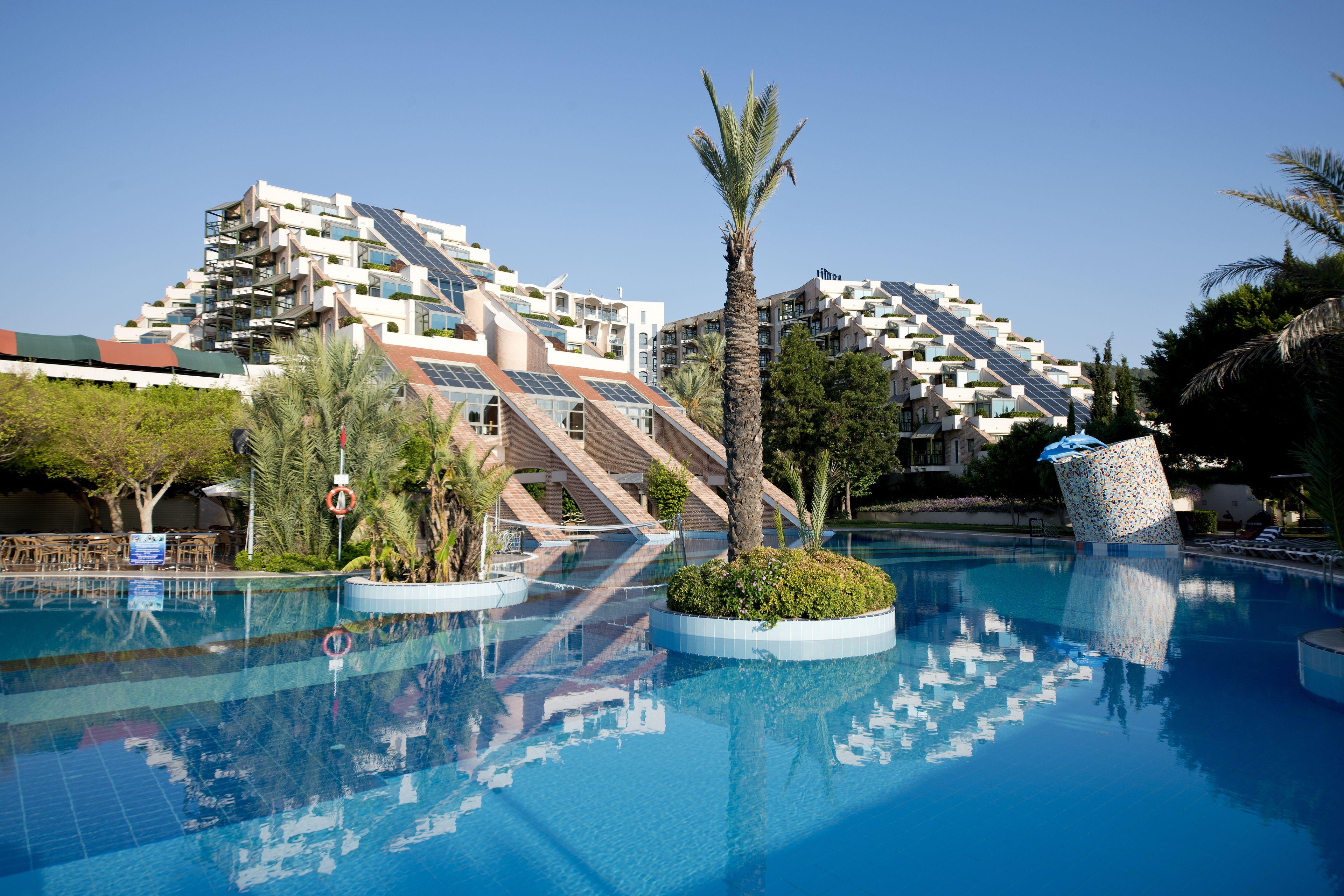 5 Luxury Hotels Closest to Phaselis Antique City