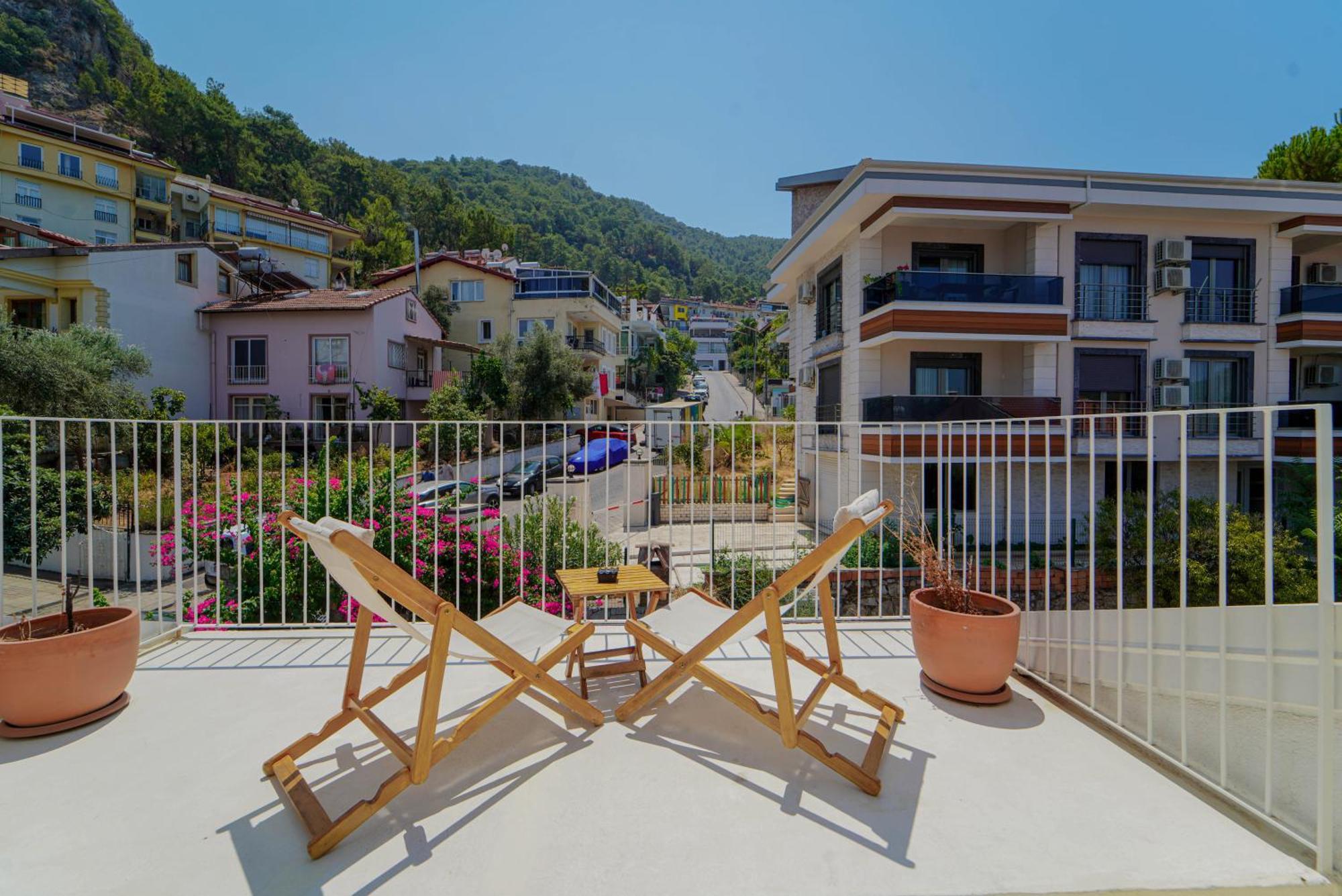 Where to Stay Near Telmessos Rock Tombs: 9 Budget Hotels in Fethiye